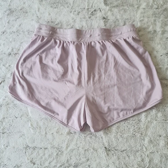 Tek Gear lavender athletic running sport shorts.  Size L. - Picture 5 of 5